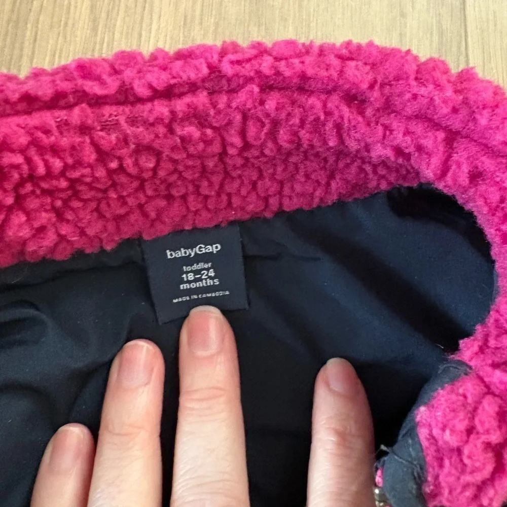 Baby GAP Pink Fleece Vest- size 18-24Mo